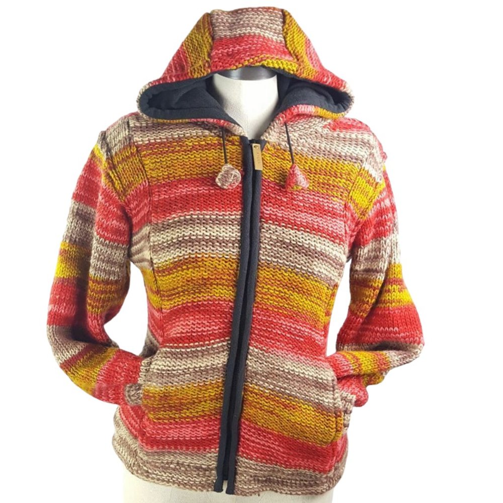 Kyber Outerwear Chunky Sweater 100% Wool Vibrant color Hooded